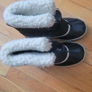 Sorel Black and White Winter Boots